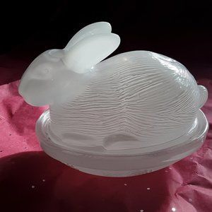 Cute Little Glass Bunny on Nest Dish